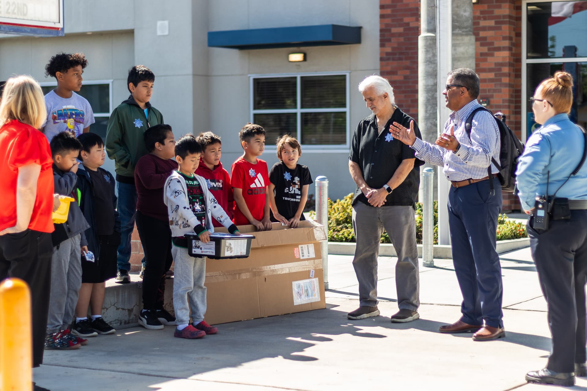 Fresno PAL helps to sponsor youth with LEGO Robotics